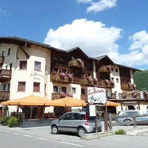 navštívit hotel